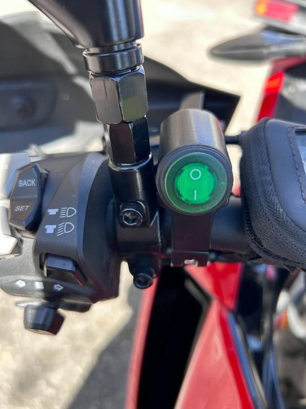 Moto Morini X-Cape 650 Gold Wheels Edition (2022 - 26) (10)