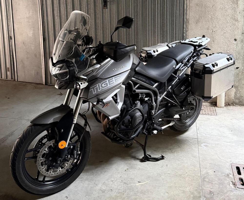 Triumph Tiger 800 XRt (2018 - 20) (4)
