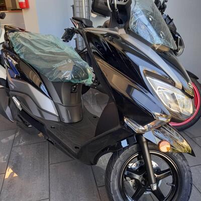 Suzuki Burgman Street 125 Executive (2023 - 26) nuova