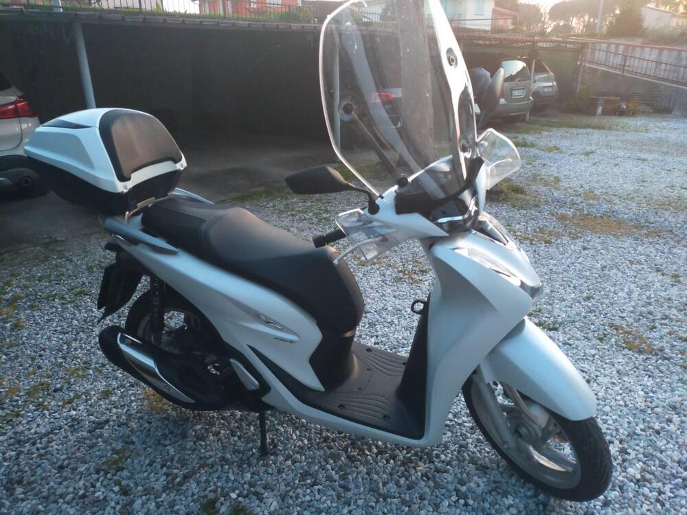 Honda SH 150i (2020 - 23) (3)