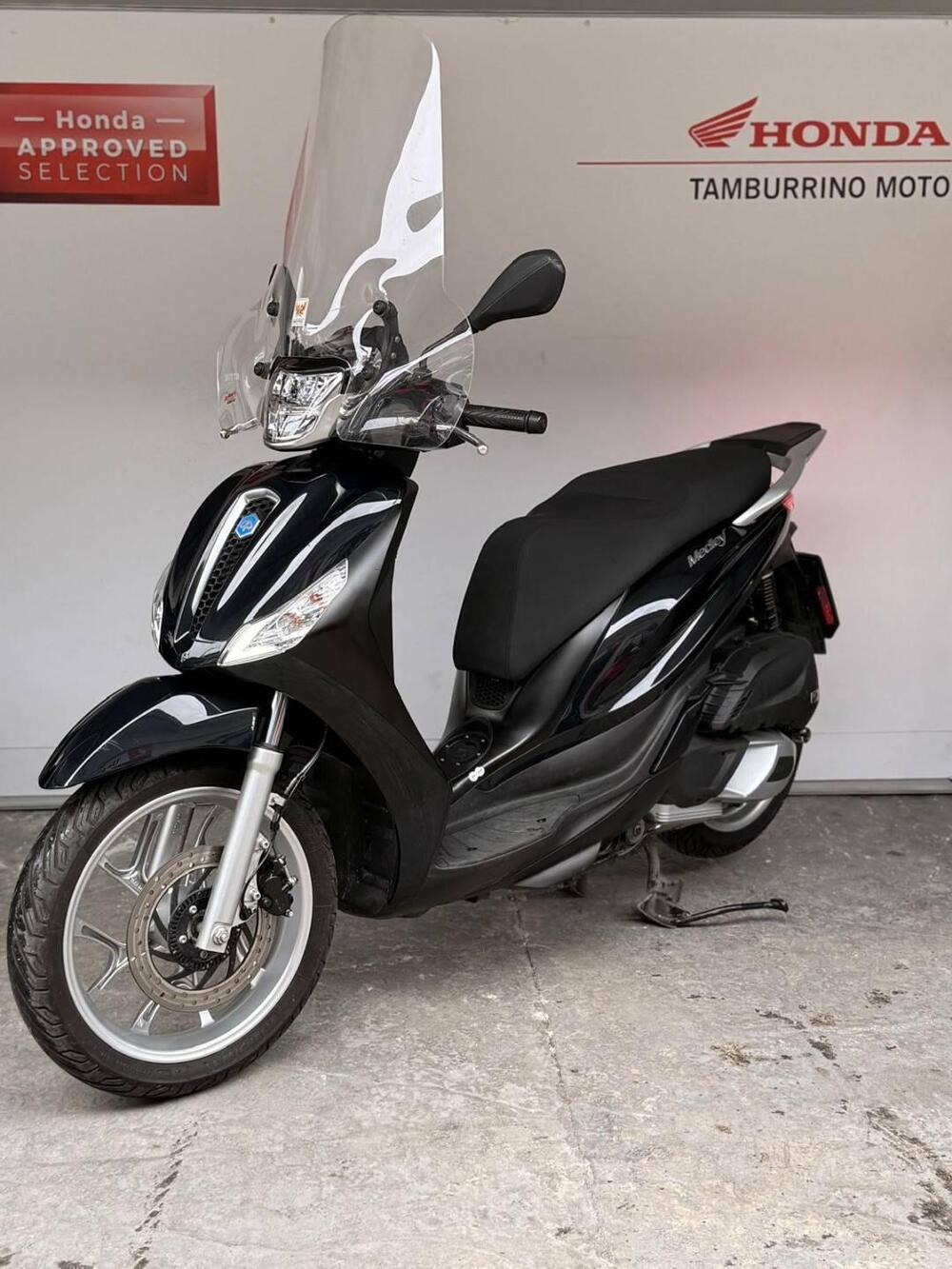 Piaggio Medley 200 (2025 - 26) (7)