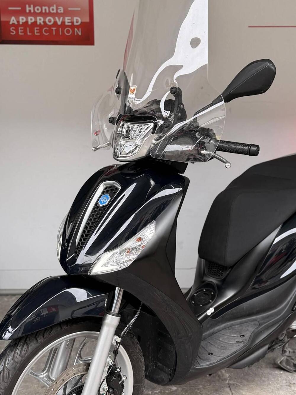 Piaggio Medley 200 (2025 - 26) (8)