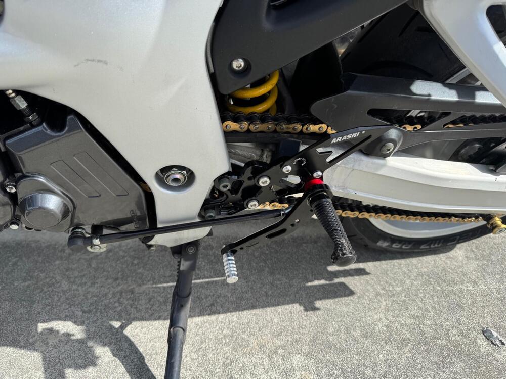 Suzuki SV 650 S (1999 - 02) (5)