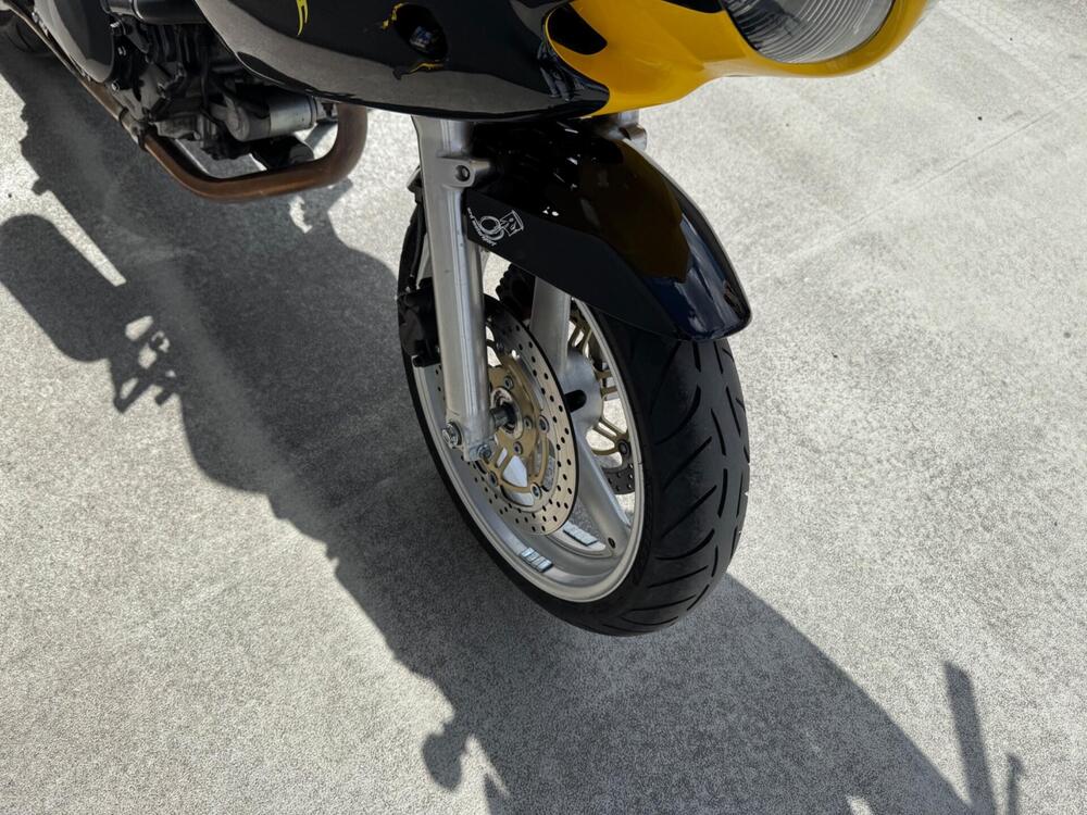 Suzuki SV 650 S (1999 - 02) (7)