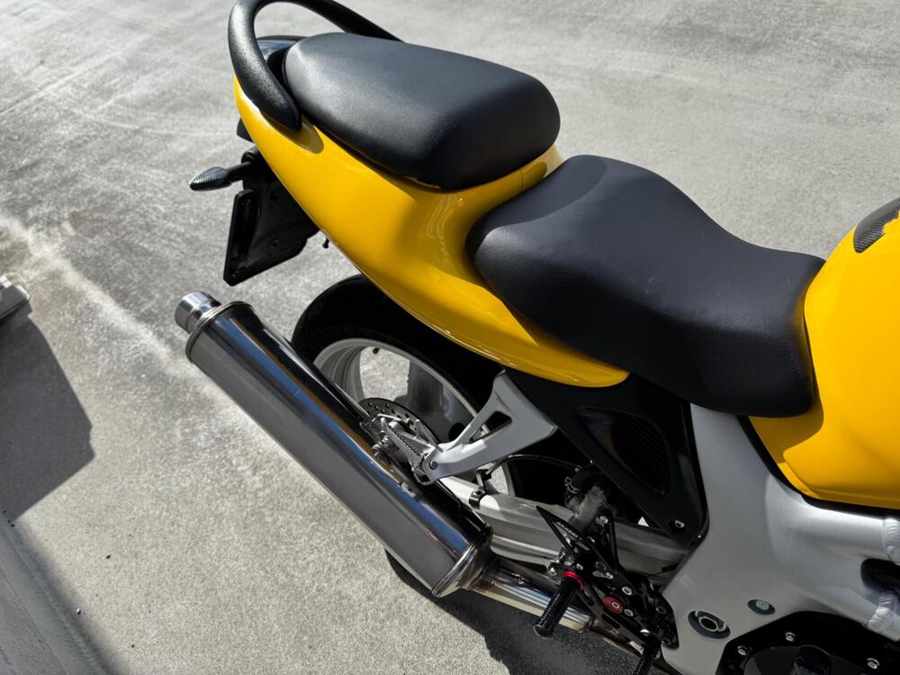 Suzuki SV 650 S (1999 - 02) (9)