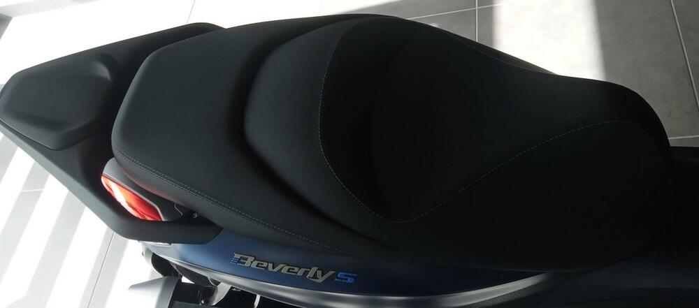 Piaggio Beverly 310 S (2025 - 26) (9)