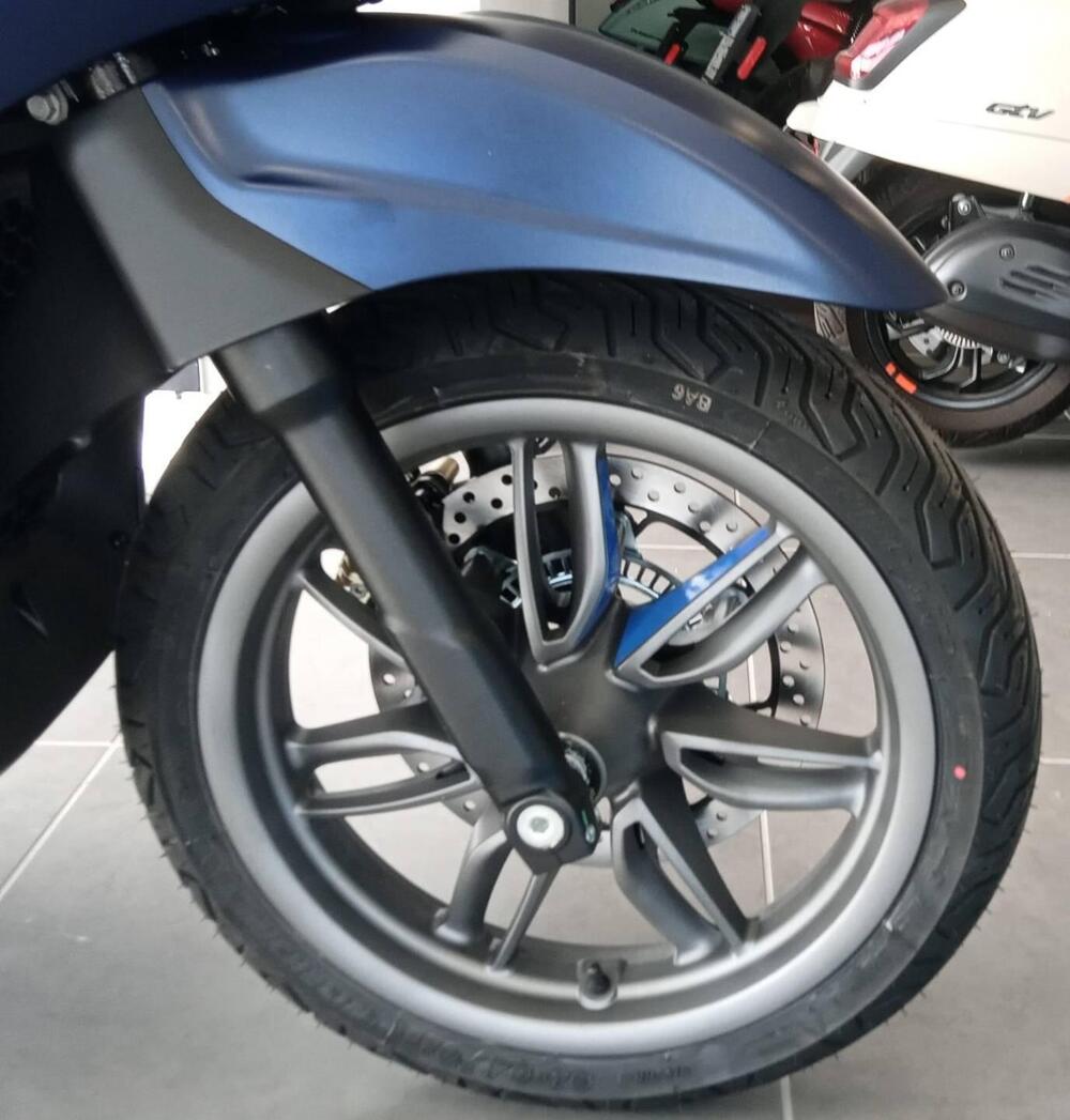 Piaggio Beverly 310 S (2025 - 26) (13)