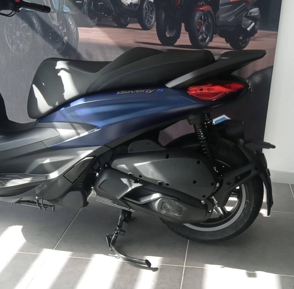 Piaggio Beverly 310 S (2025 - 26) (14)