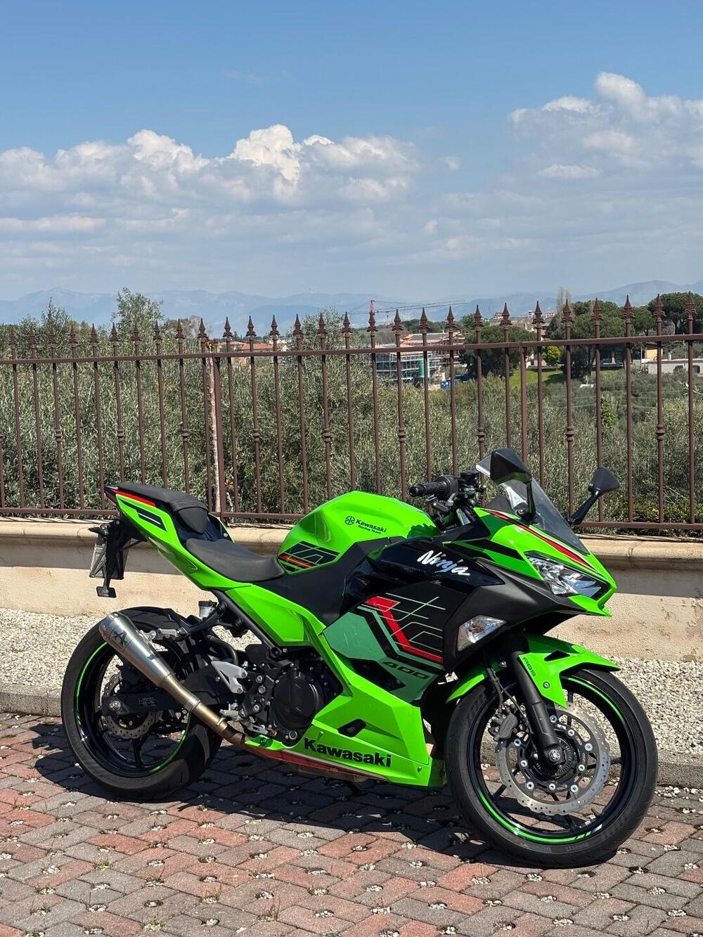 Kawasaki Ninja 400 (2023) (2)