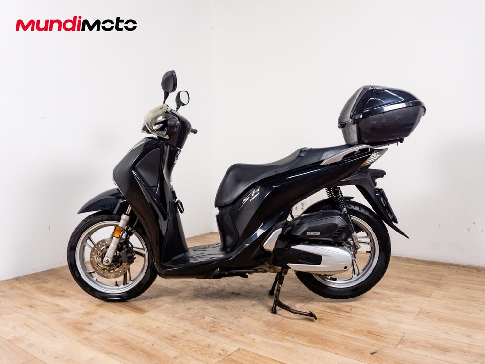 Honda SH 150i ABS (2013 - 16) (6)
