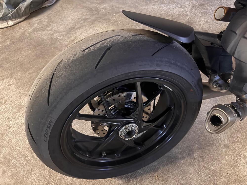 Ducati Streetfighter V4 (2023 - 24) (8)