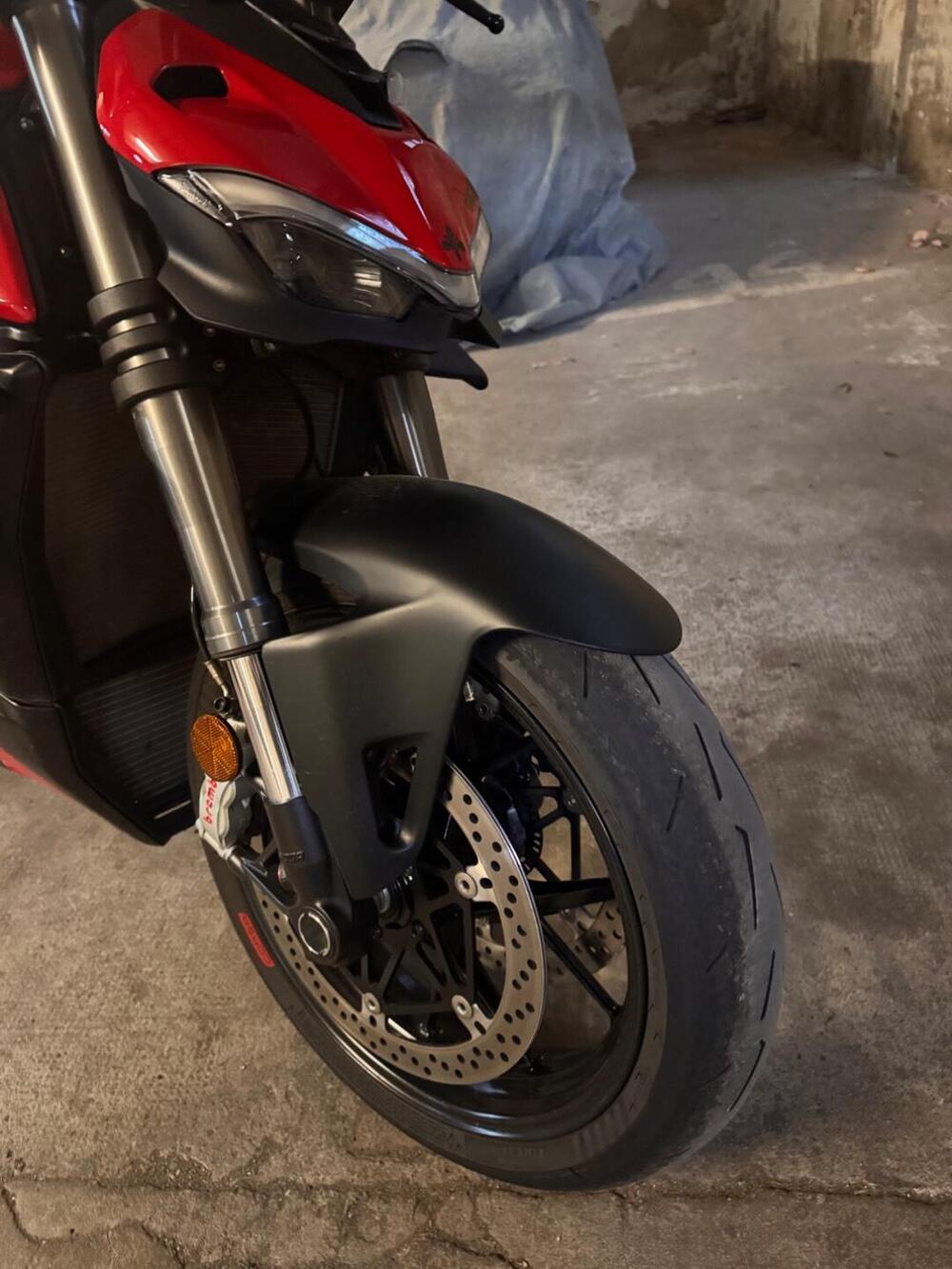 Ducati Streetfighter V4 (2023 - 24) (9)