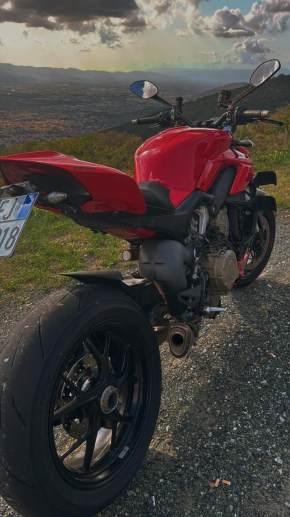 Ducati Streetfighter V4 (2023 - 24) (2)