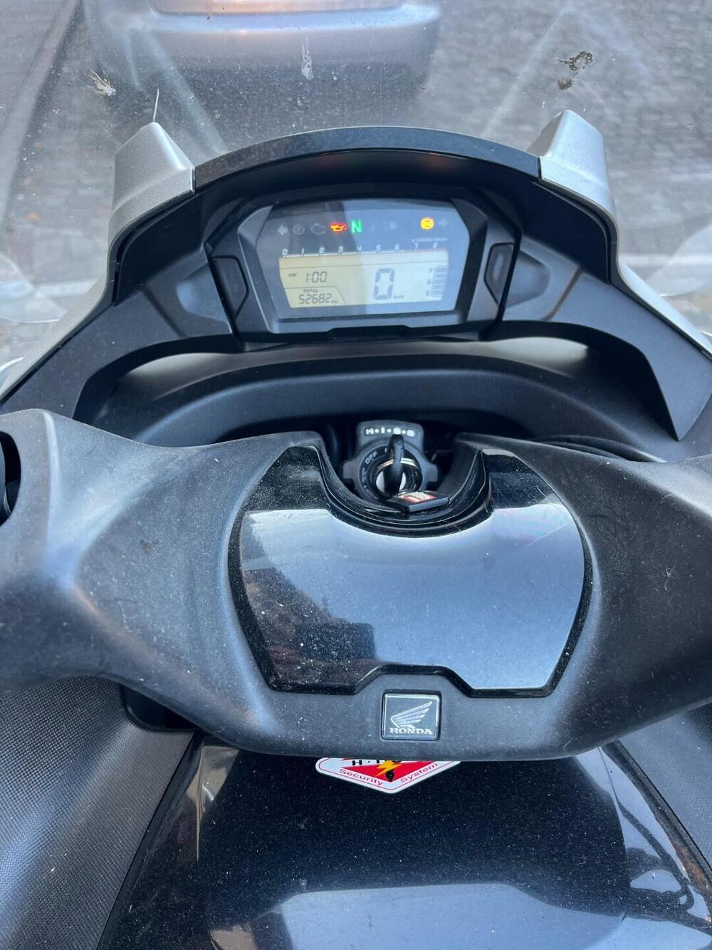 Honda Integra 700 (2011 - 13) (3)