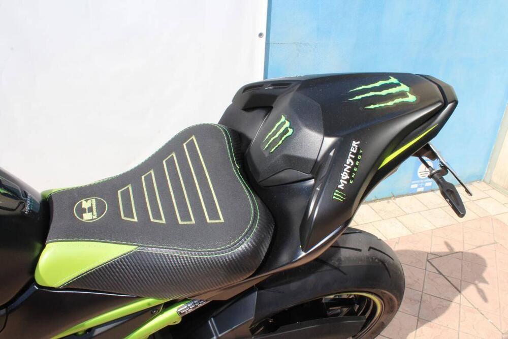 Kawasaki Z 900 (2021 - 24) (6)