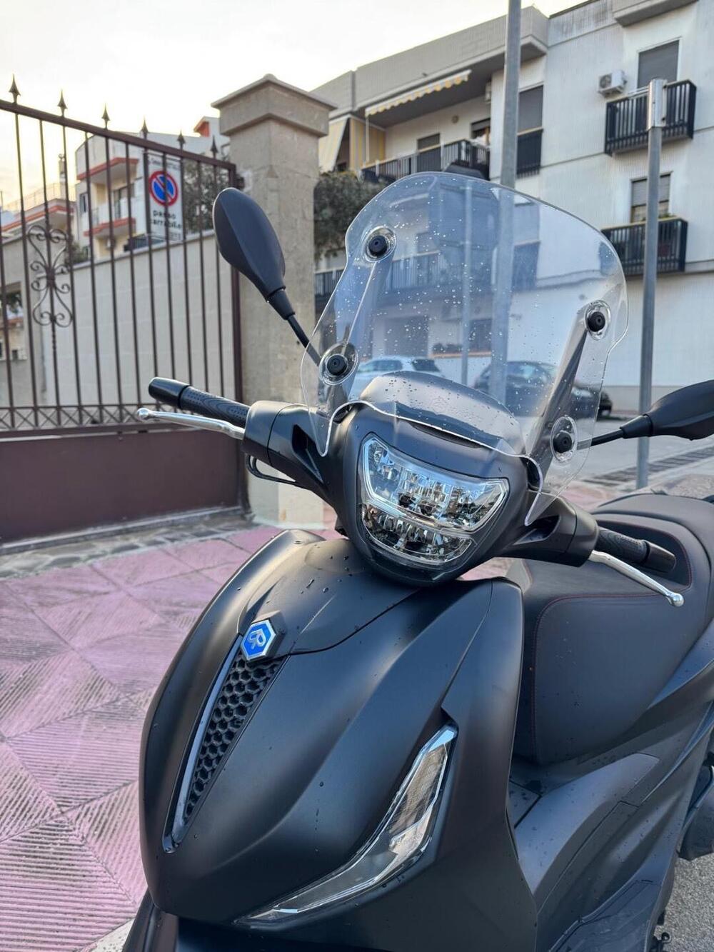 Piaggio Beverly 400 S ABS-ASR (2021 - 24) (9)