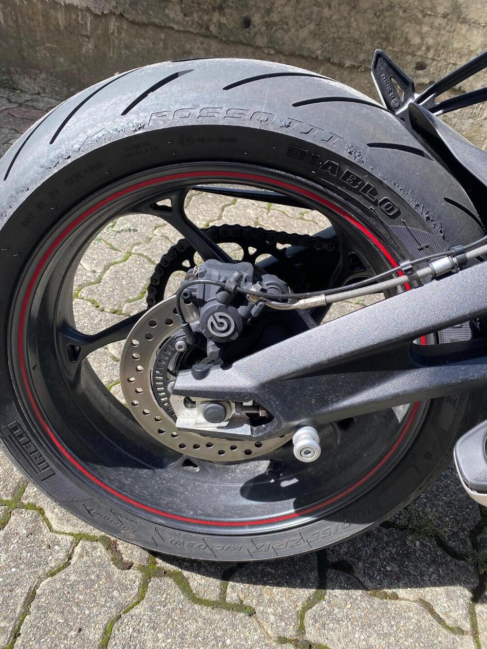 Triumph Street Triple R (2020 - 22) (5)