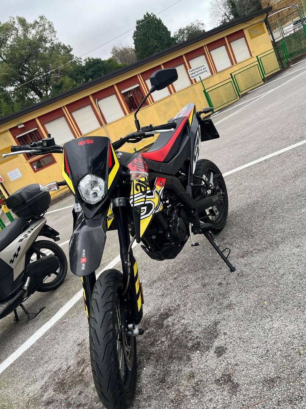 Aprilia SX 125 (2021 - 24) (3)