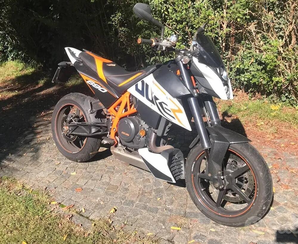 KTM 690 Duke R (2010 - 15) (4)