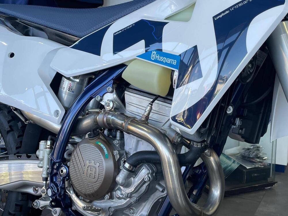 Husqvarna FE 350 (2026) (7)