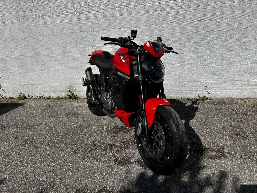 Ducati Monster 937 + (2021 - 25) (2)