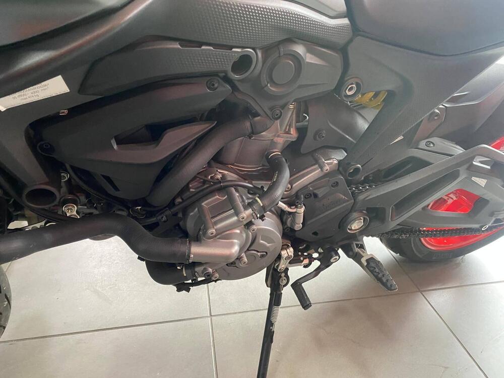 Ducati Monster 937 + (2021 - 25) (8)