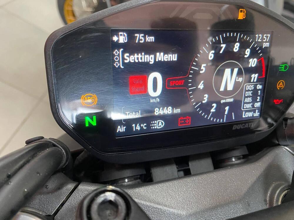Ducati Monster 937 + (2021 - 25) (3)
