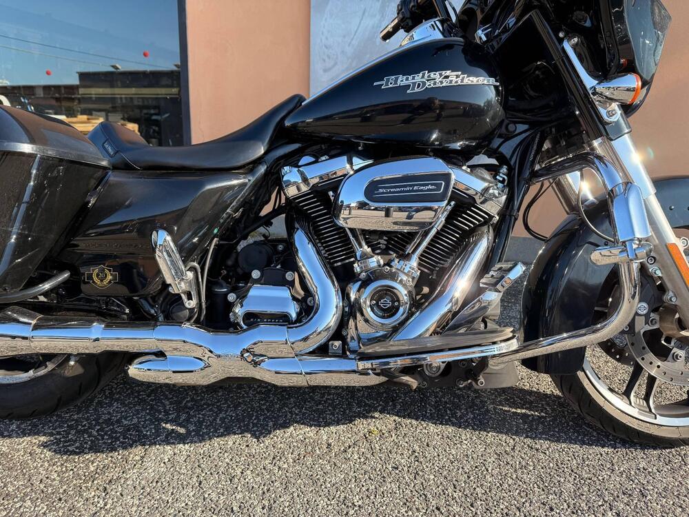 Harley-Davidson 107 Street Glide Special (2017 - 19) - FLHXS (9)