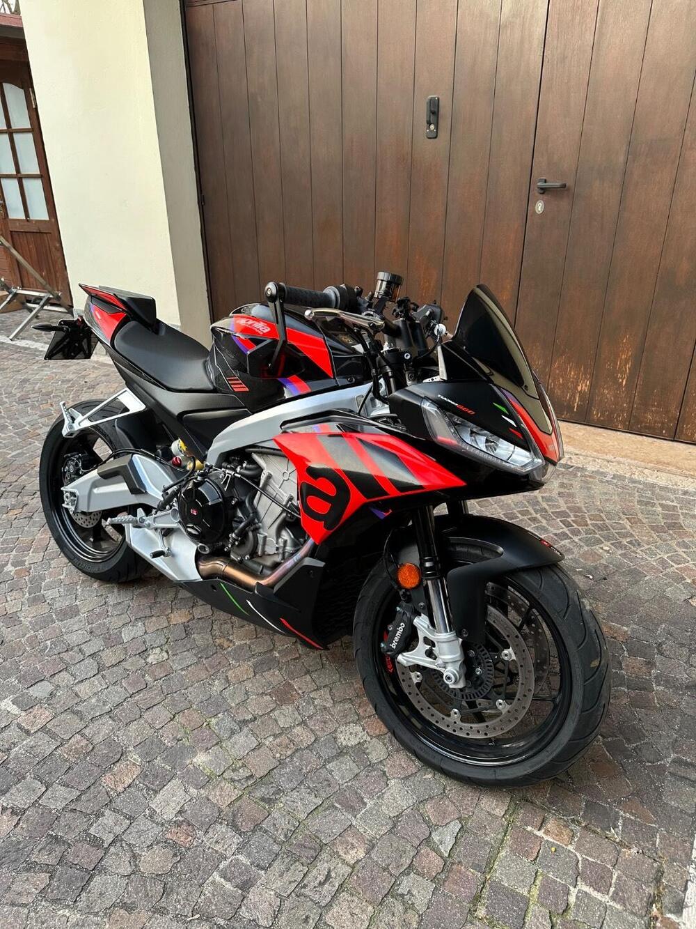Aprilia Tuono 660 Factory (2022 - 24) (2)