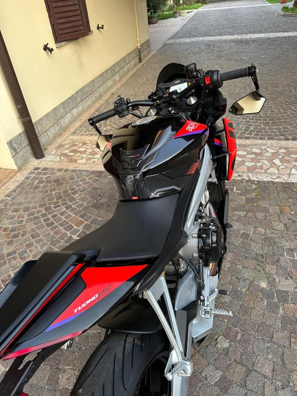 Aprilia Tuono 660 Factory (2022 - 24) (5)