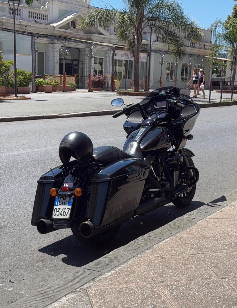 Harley-Davidson 1690 Road Glide Special (2013 - 16) (4)