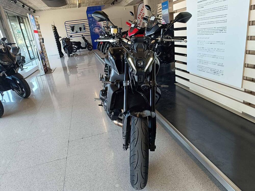 Yamaha MT-09 (2021 - 23) (2)