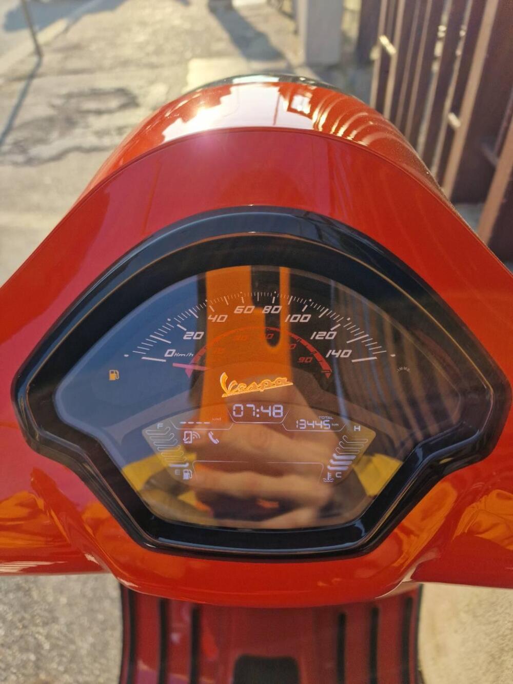 Vespa GTS 300 Super Sport (2023 - 24) (3)