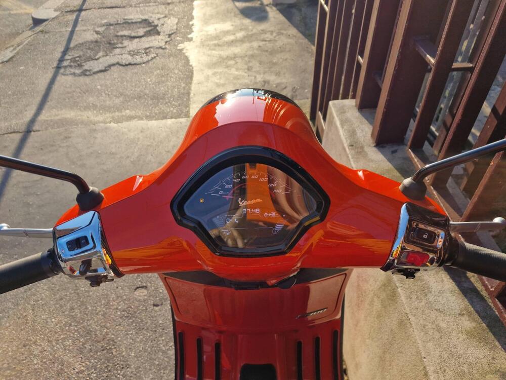 Vespa GTS 300 Super Sport (2023 - 24) (4)