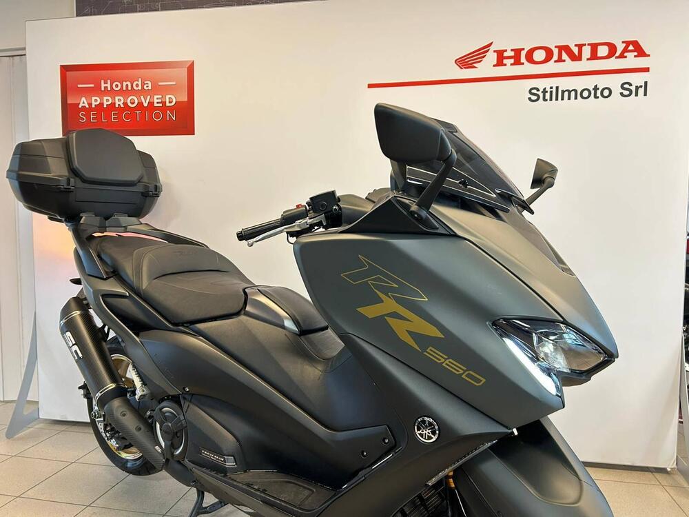 Yamaha T-Max 560 Tech Max (2021) (2)