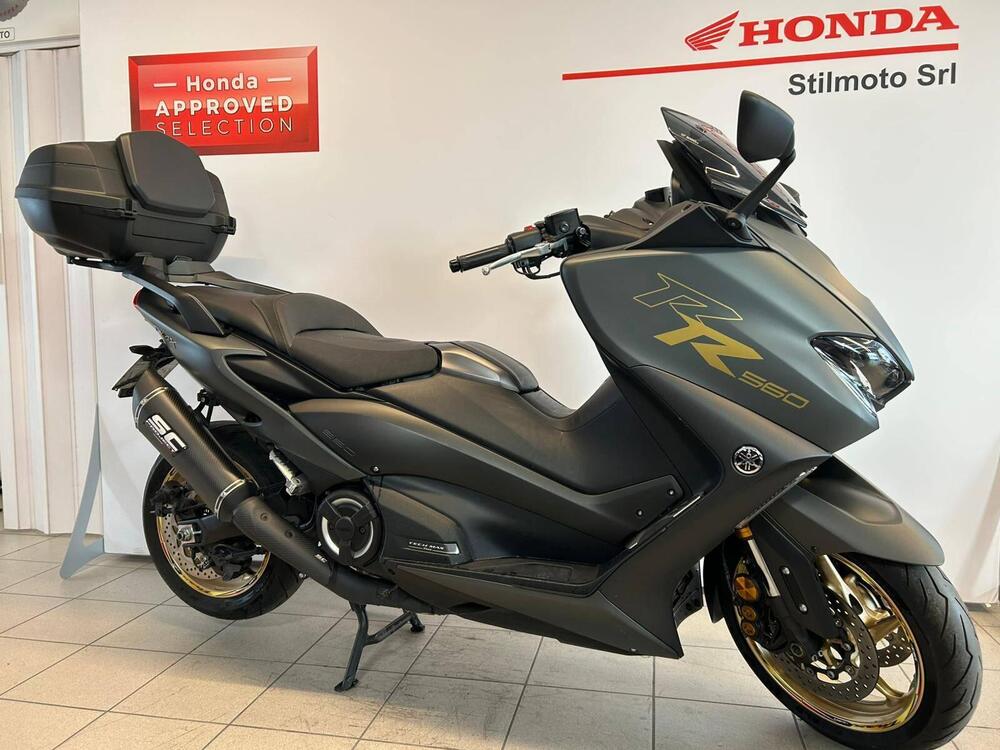 Yamaha T-Max 560 Tech Max (2021)