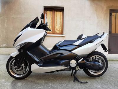 Yamaha T-Max 500 White Max (2010 - 11) usata