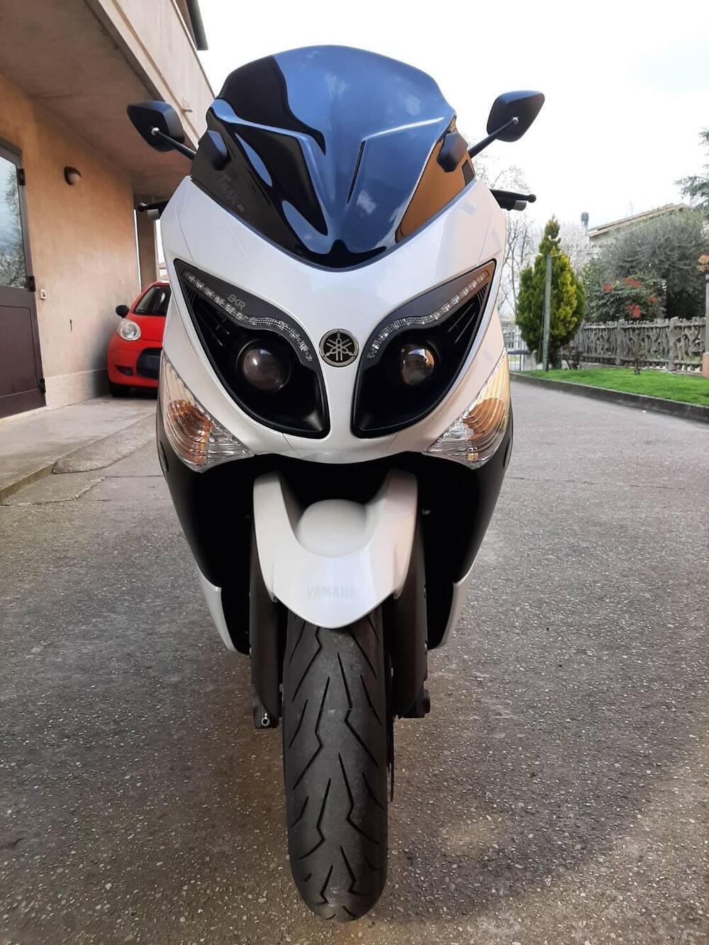 Yamaha T-Max 500 White Max (2010 - 11) (7)