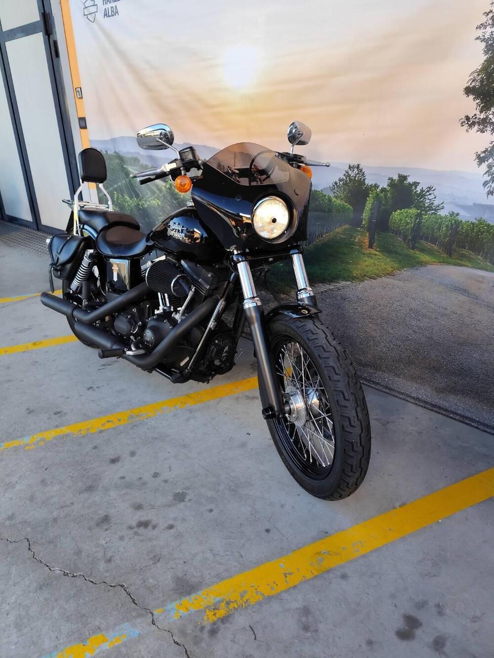 Harley-Davidson 1690 Street Bob Special (2015 - 16) - FXDB (3)