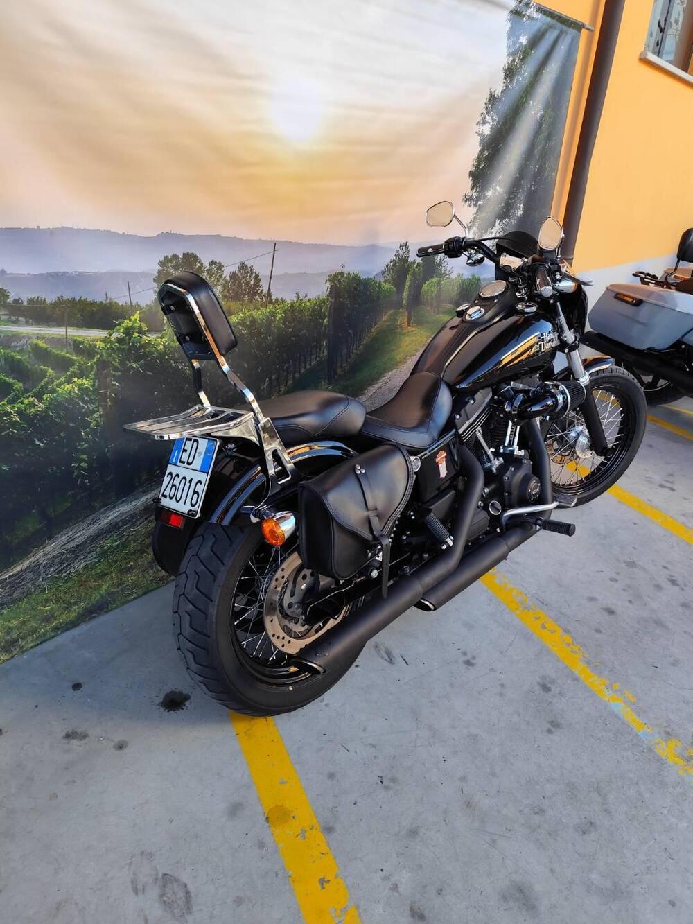 Harley-Davidson 1690 Street Bob Special (2015 - 16) - FXDB (4)