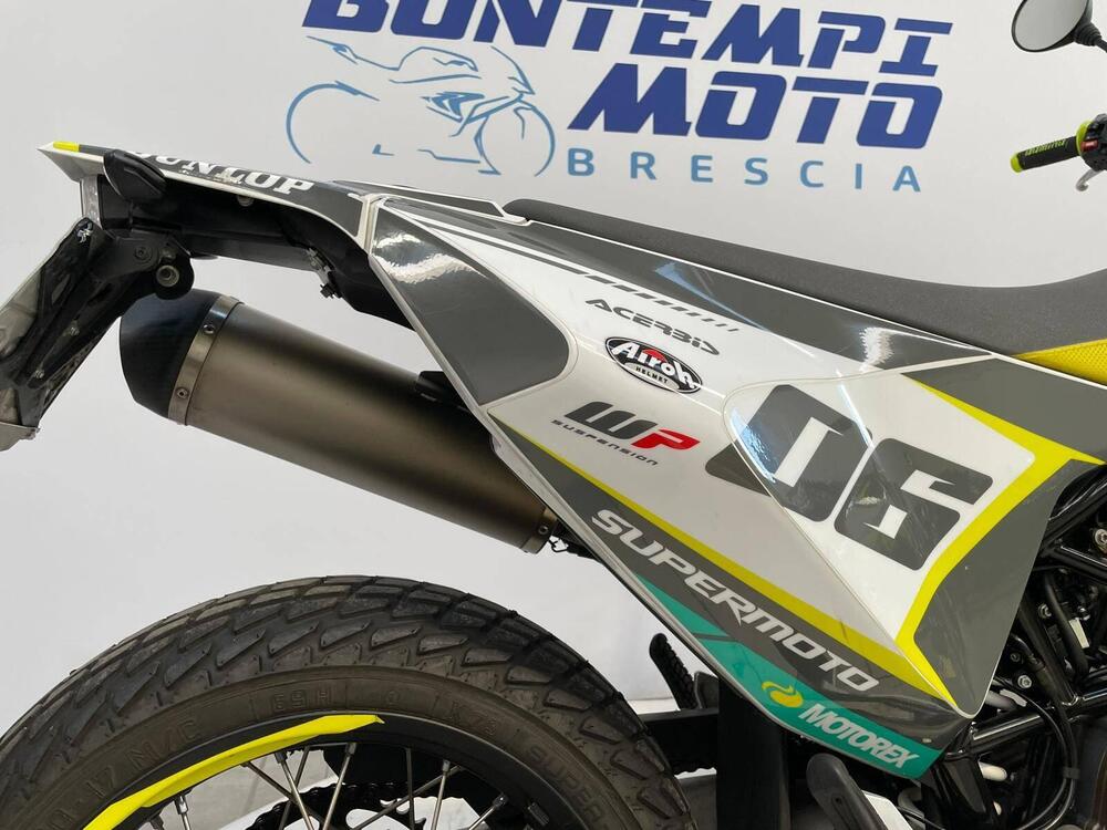 Husqvarna 701 Supermoto (2020) (14)