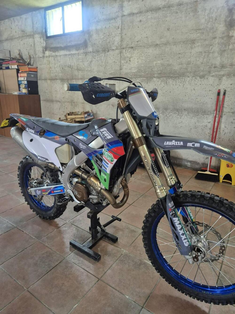 Tm Moto EN 300 ES Fi 4T TM Corse (2025) (4)