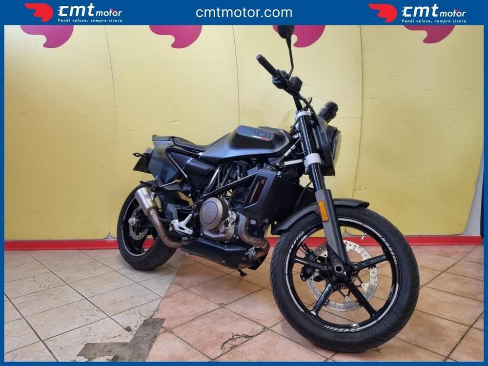 Husqvarna Svartpilen 701 (2019) (3)