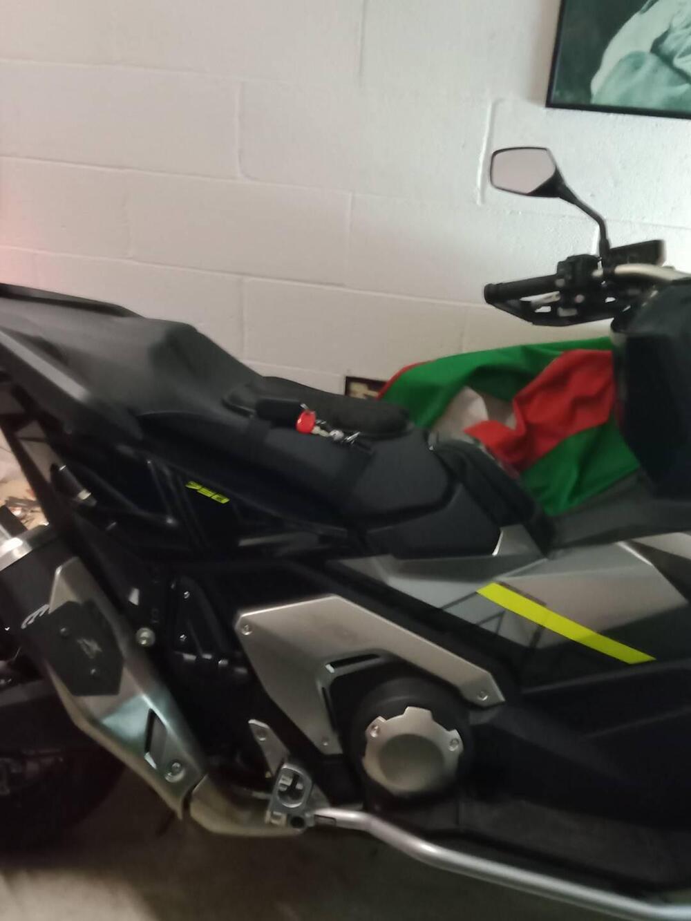 Honda X-ADV 750 DCT Gravel (2021 - 24)