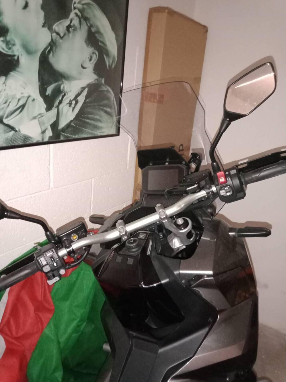 Honda X-ADV 750 DCT Gravel (2021 - 24) (3)