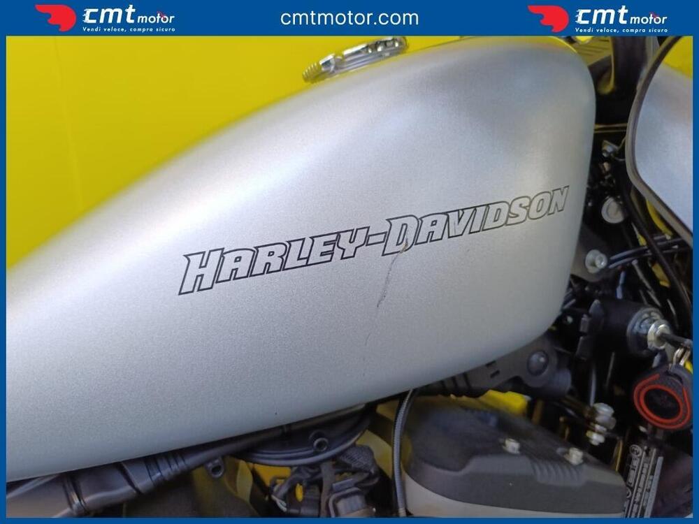 Harley-Davidson 883 Iron (2009 - 11) - XL 883N (14)