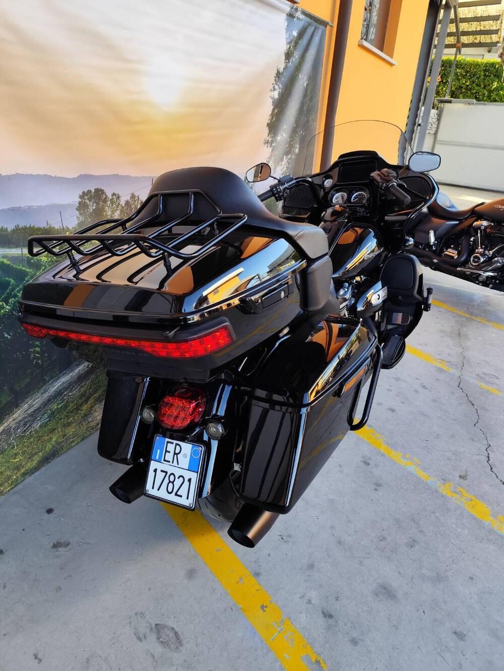 Harley-Davidson 114 Road Glide Limited (2020) - FLTRK (6)