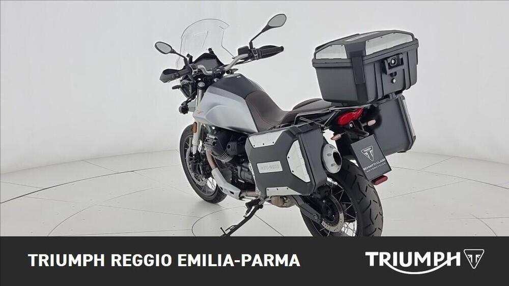 Moto Guzzi V85 TT Centenario (2021 - 22) (3)