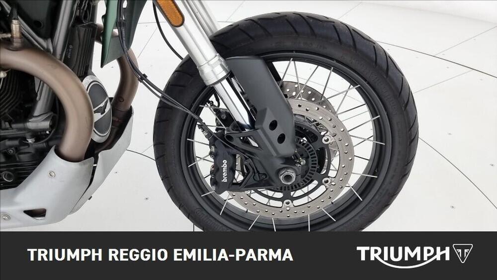 Moto Guzzi V85 TT Centenario (2021 - 22) (20)