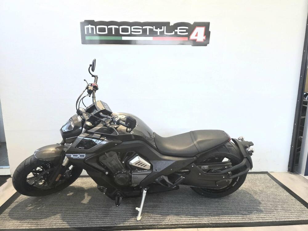 Benda Motorcycles LFC 700 Pro (2026) (2)